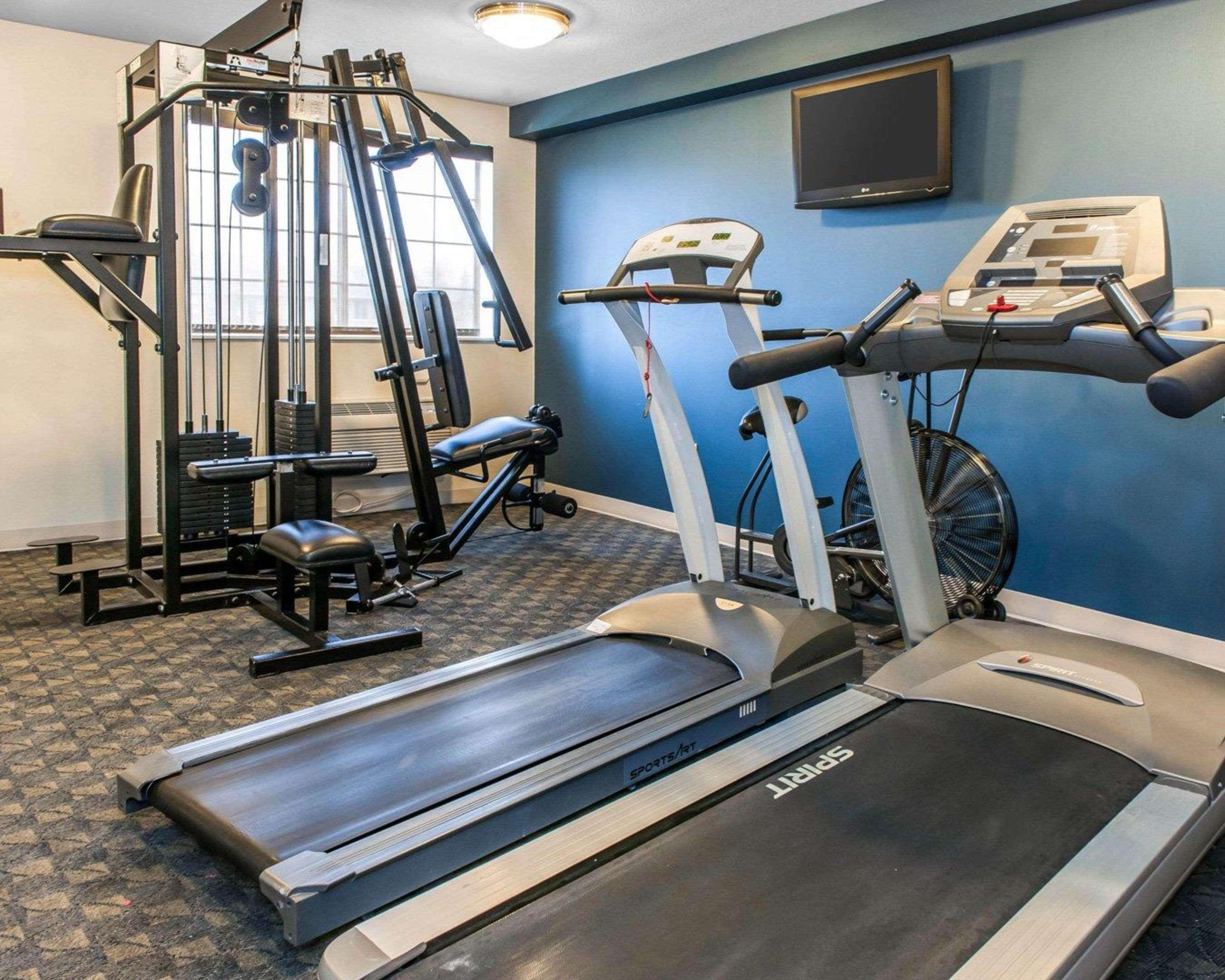 Comfort Inn & Suites Napoleon Екстериор снимка